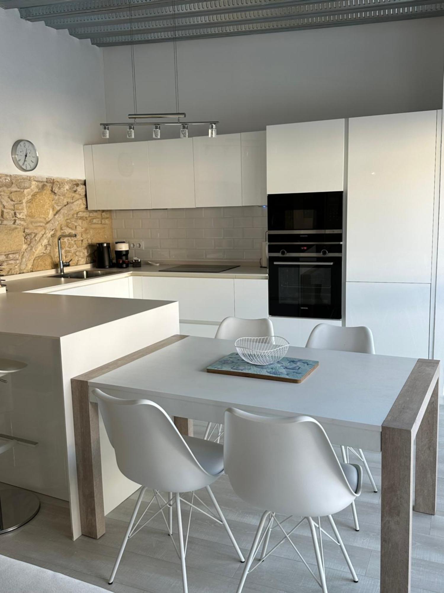 Casa Nuna Modern Loft With Private Garden Terrace Херес-де-ла-Фронтера Экстерьер фото
